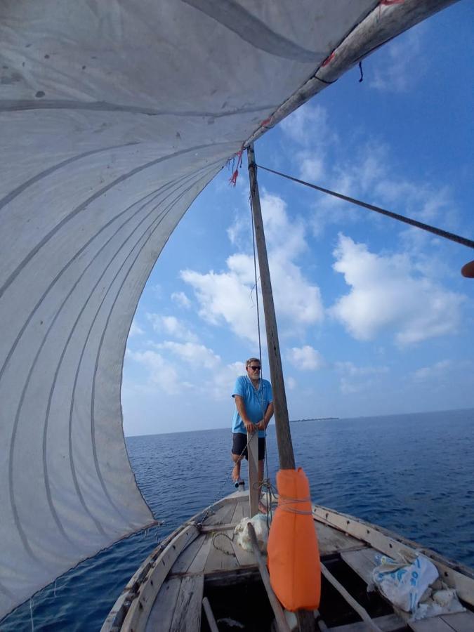 Magoodhoo Island Life Maldives Retreat & Spa מראה חיצוני תמונה